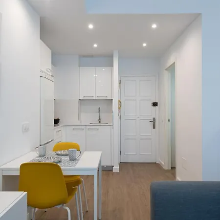 Апартаменты Homeforguest Moderno Estudio Junto A Canteras *