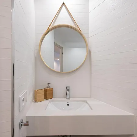 Апартаменты Homeforguest Moderno Estudio Junto A Canteras *