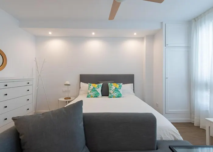 Homeforguest Moderno Estudio Junto A Canteras *