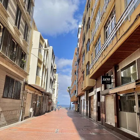 Homeforguest Moderno Estudio Junto A Canteras Appartamento