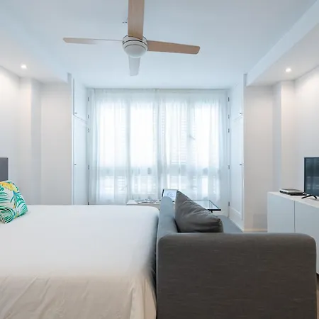 Homeforguest Moderno Estudio Junto A Canteras *