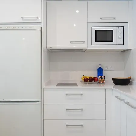 Homeforguest Moderno Estudio Junto A Canteras Apartament *